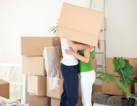 Customer confirming a man and van service reservation